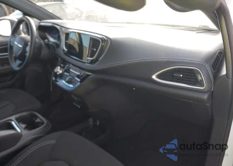 2023 Chrysler Pacifica Touring z USA, uszkodzony, nr VIN 2C4RC1FG4PR559558